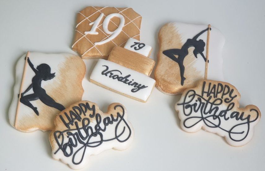 lukrowane ciasteczka, ciastka okazjonalne, ciastka personalizowane, ciasteczka urodzinowe - Basia sweets